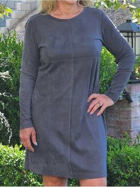 Oh Women's Long Sleeve Suede-Look Shift Dress in Charcoal